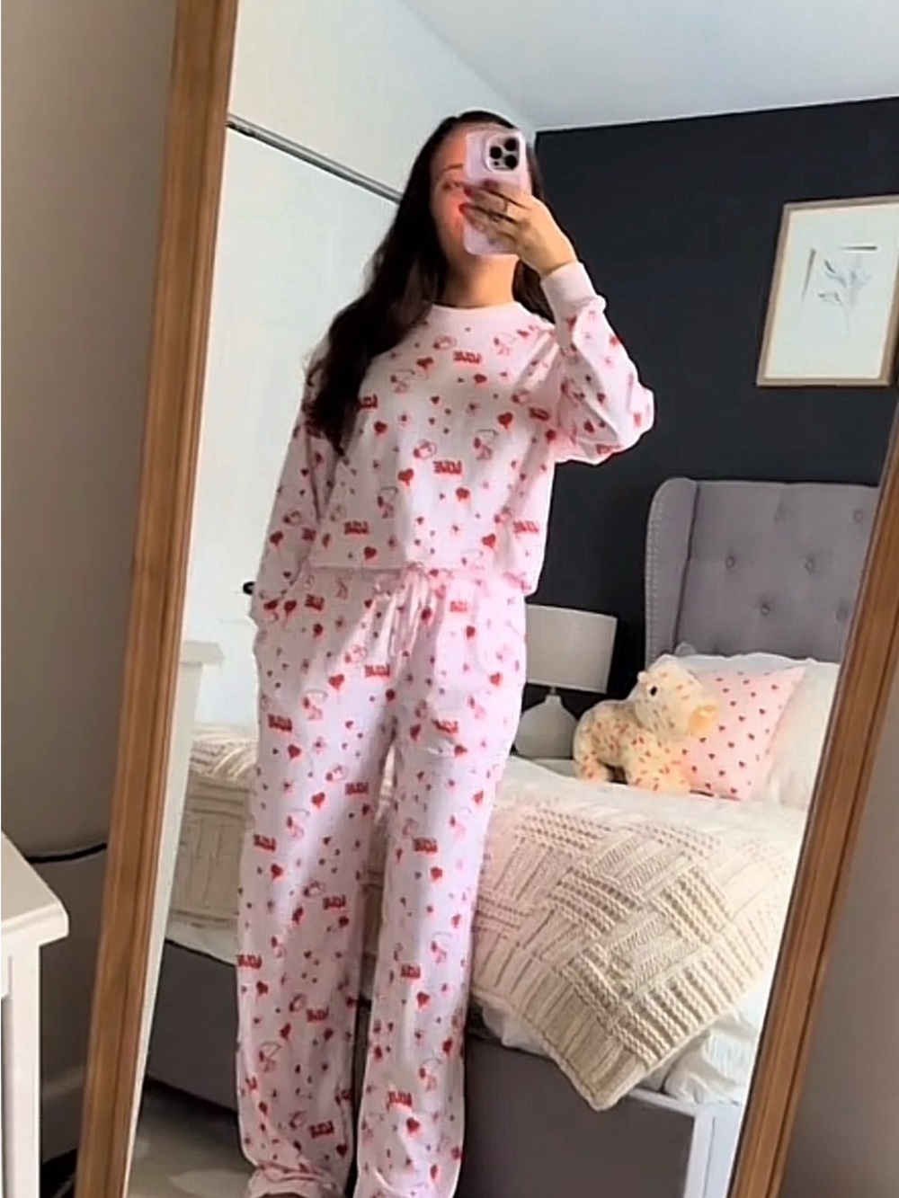 American Eagle Outfitters Snoopy Pink Heart-Print Pajama Set